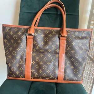 LOUIS VUITTON Hampstead PM Damier Azur Canvas - Kunst, Antiquitäten und  Schmuck 2019/09/18 - Realized price: EUR 500 - Dorotheum